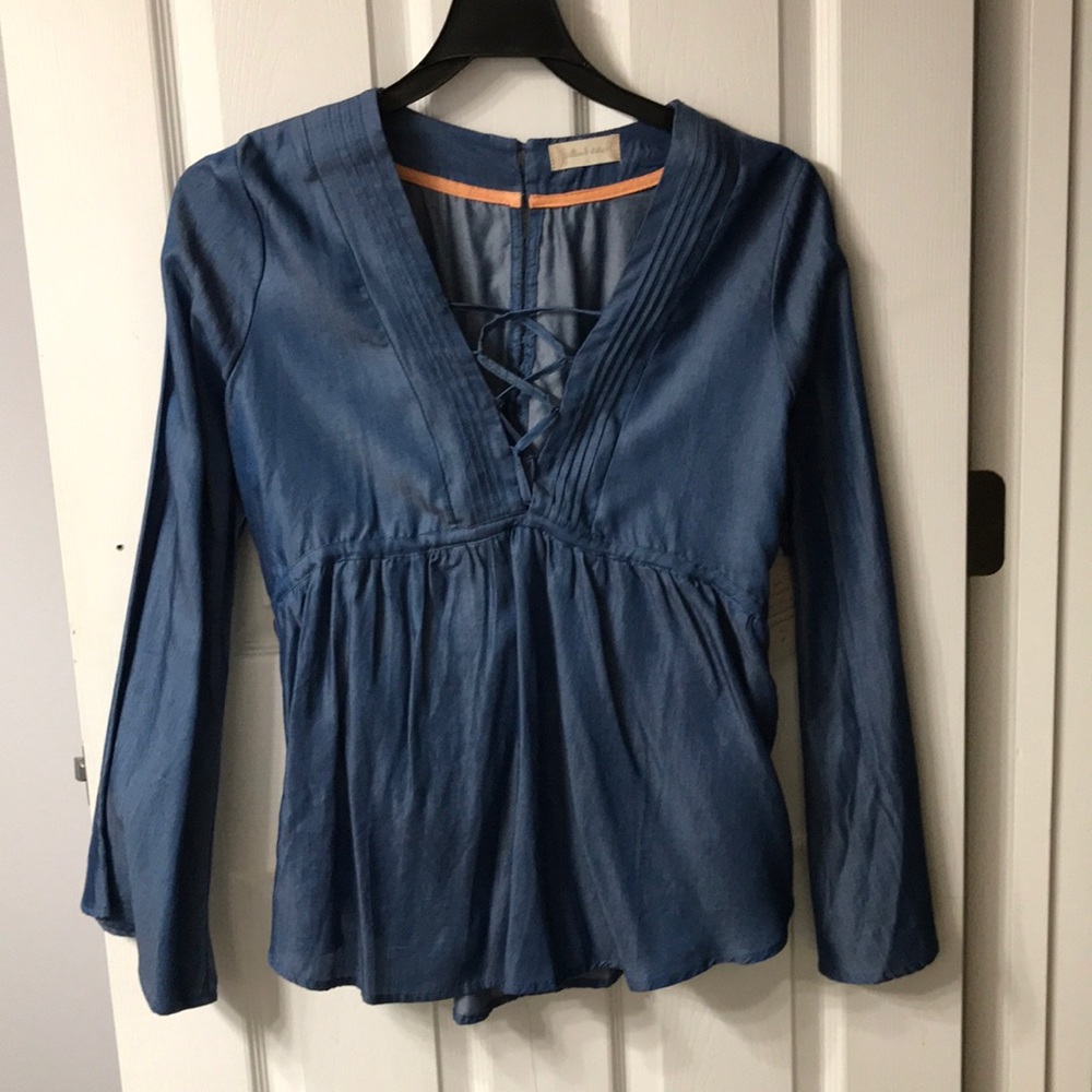 Denim like blouse